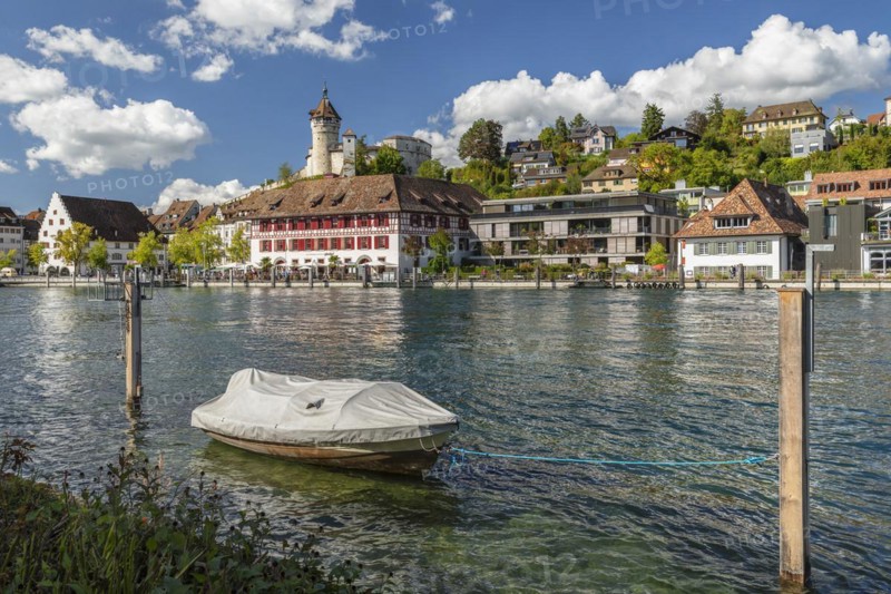 View over the Rhine to the old town and fortress Munot, Schaffhausen, Switzerland, Schaffhausen, Canton Schaffhausen, Switzerland, Europe