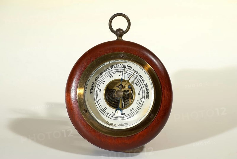 Old barometer, optician Ruhnke, Hamburg