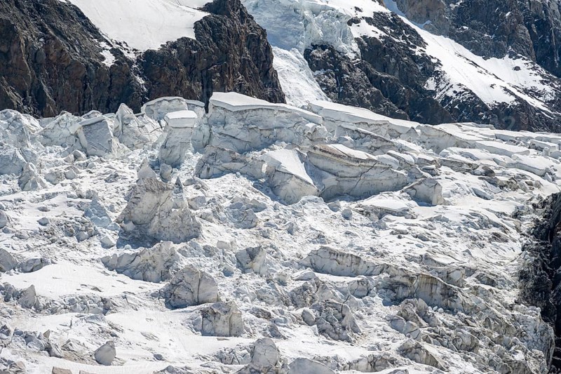 Rutted glacier ice with crevasses, high alpine mountain landscape, La Jonction, Chamonix, Haute-Savoie, France, Europe