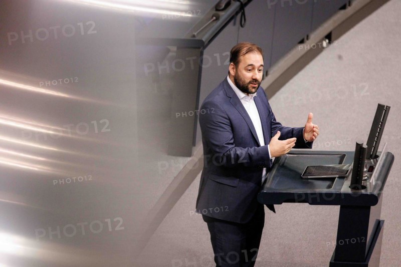 Johannes Schraps (SPD), recorded during a speech on the euro balance sheet in the German Bundestag in Berlin, 22/02/2024.Berlin, 11/04/2024