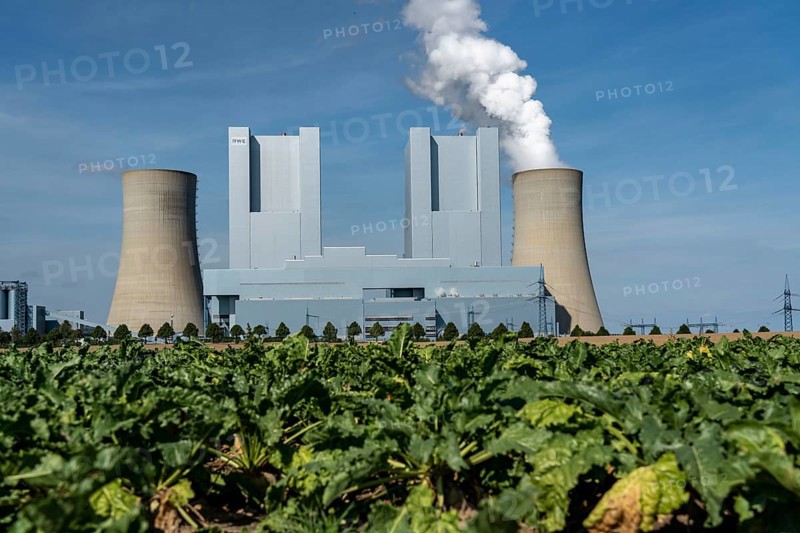 The RWE lignite-fired power plant Neurath, near Grevenbroich, Germany, largest German coal-fired power plant, second largest in Europe, Block F-G, North Rhine-Westphalia, Germany, Europe