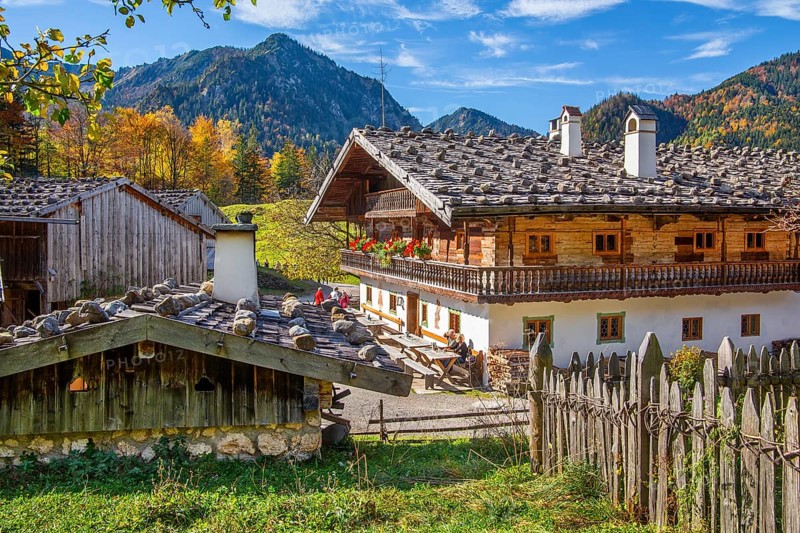 Markus Wasmeier Farm Museum in autumn, Schliersee, Mangfall mountains, Upper Bavaria, Bavaria, Germany, Europe