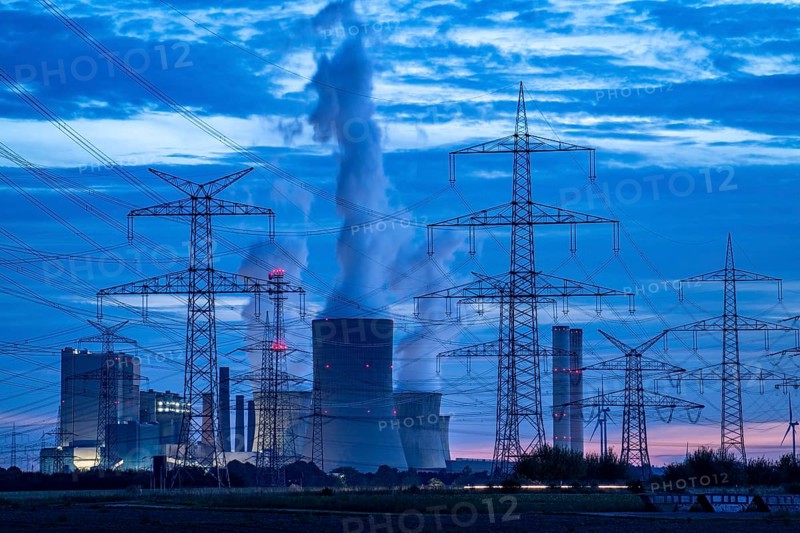 Lignite-fired power plant, RWE Power AG Niederaussem power plant, 2 units were shut down in 2020/21 and restarted in June 22 to replace gas-fired power plants in the 2022 energy crisis, Bergheim, North Rhine-Westphalia, Germany, Europe