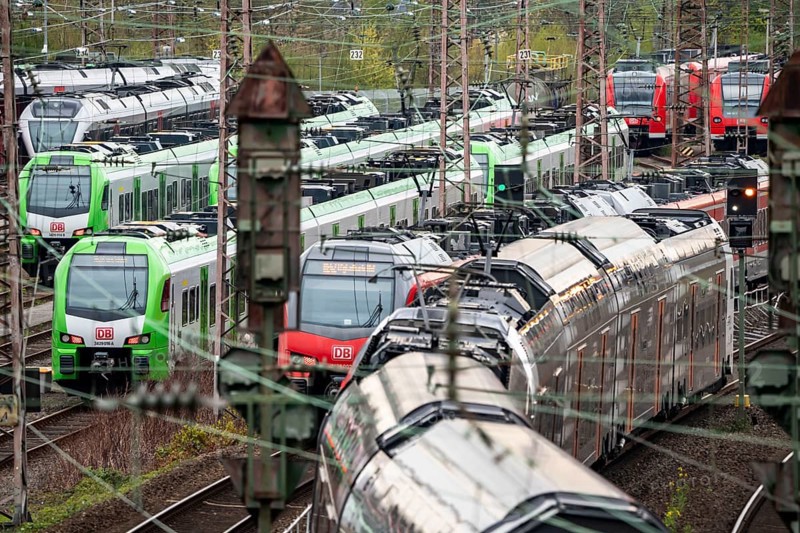 Regional express trains, Regiobahn, RRX, on the line, Regiobahnen, S-Bahn, on the tracks of a railway depot, waiting to be deployed, Essen, North Rhine-Westphalia, Germany, Europe