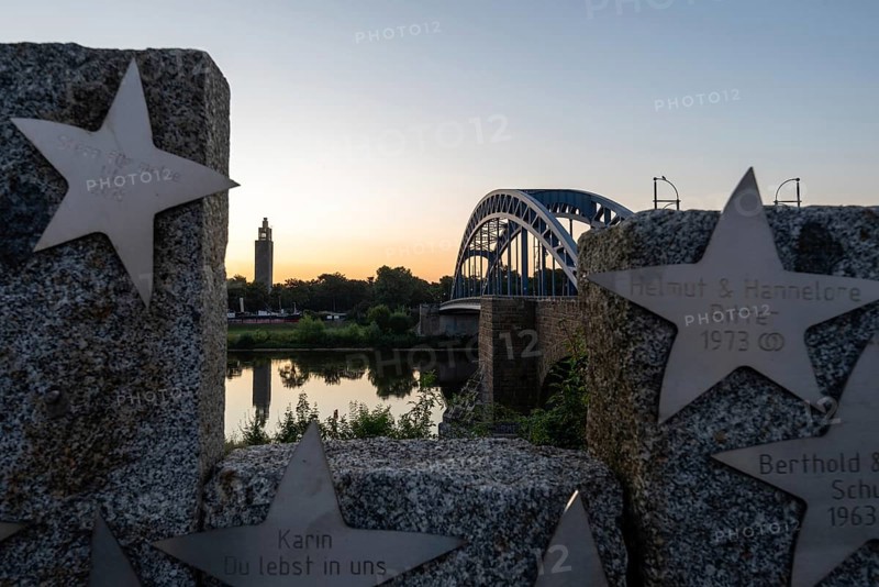 View of the Sternbrücke and the Albin Müller Tower shortly in front of sunrise, Magdeburg, Saxony-Anhalt, Germany, Europe