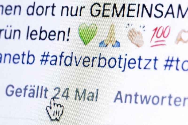 Symbolic photo on the topic of banning the AFD. The hashtag afdverbotjetzt can be read in a comment in a post on Instagram. Berlin, 13.02.2024