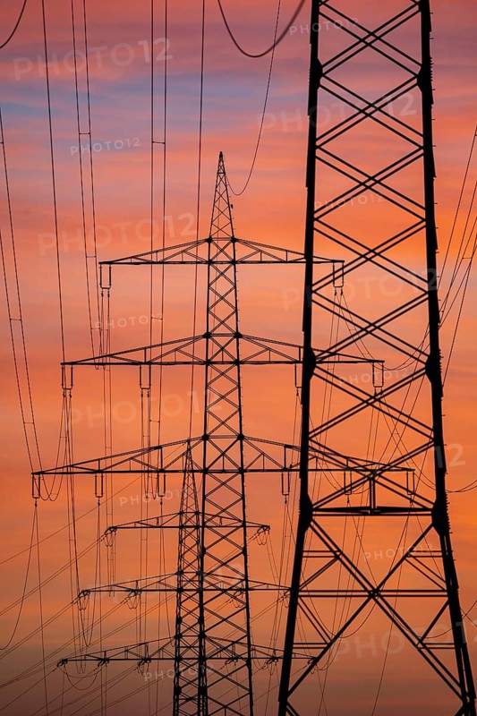 Extra-high-voltage lines, 380 KV, power line, the electricity comes from the Rhenish lignite mining area, at the Neurath power station, near Grevenbroich, Germany, Europe