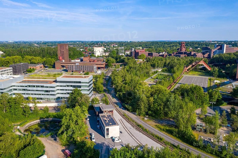 Zollverein Coal Mine Industrial Complex World Heritage Site, double trestle winding tower of shaft XII and coal washing plant with the Ruhr Museum, Folkwang University of the Arts, hotel, Zollverein Park, former railway boulevard, Ruhr area, North Rhine-Westphalia, Germany, Europe
