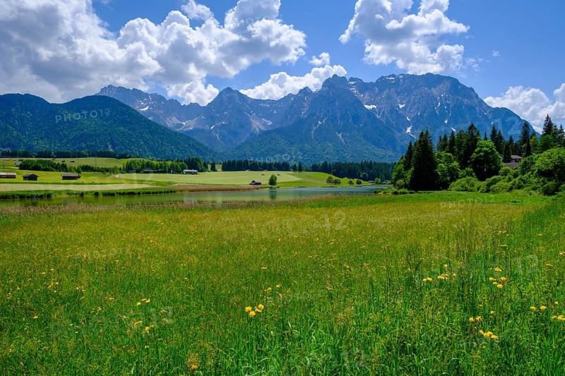 Schmalensee with Karwendel, near Mittenwald, Werdenfelser Land, Upper Bavaria, Bavaria, Germany, Europe