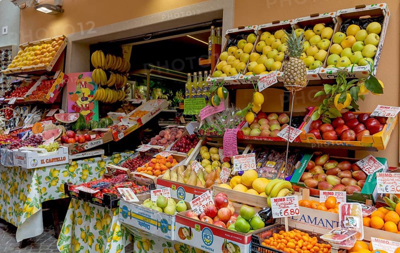 Fruit and vegetable shop, Limone sul Garda, Lake Garda, Lombardy, Italy, Europe