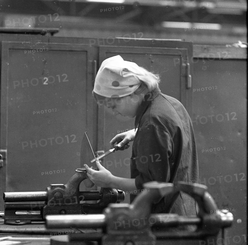 DEU, Germany, Dortmund: Personalities from politics, business and culture from the years 1965-71. Dortmund. Hoesch AG Westfalenhütte. Apprentice training ca. 1965-6, Europe