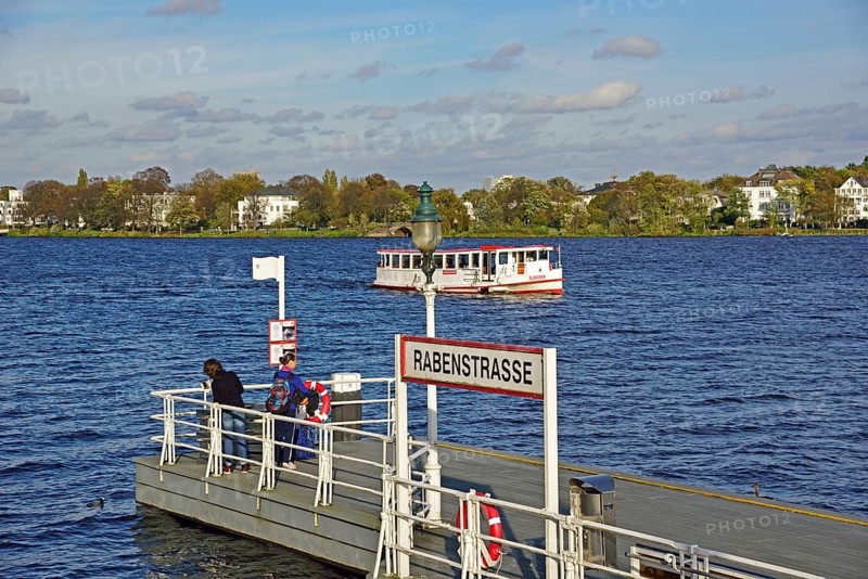 Europe, Germany, Hamburg, City, Outer Alster Lake, Rabenstrasse jetty, Alster boat Susebek, Hamburg, Hamburg, Federal Republic of Germany, Europe