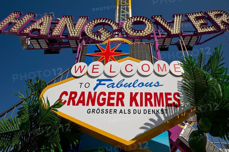 Sign Welcome to fabulous Cranger Kirmes am Hangover, Cranger Kirmes, Herne, Ruhr area, North Rhine-Westphalia, Germany, Europe