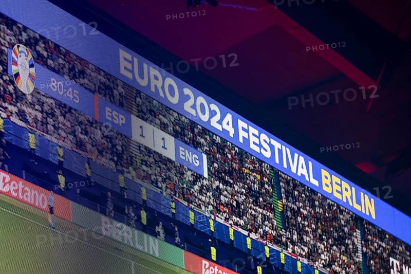 The video wall shows the tie 1:1 in the 80th minute of the match at the Adidas Fanzone at the Bundestag during the final match between Spain and England at the European Football Championship, Berlin, 14 July 2024