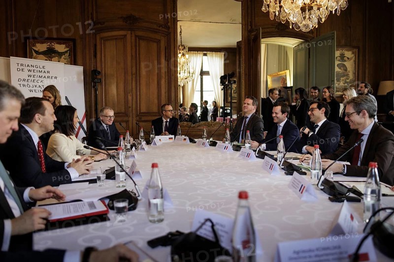 Annalena Bärbock (Alliance 90/The Greens), Federal Foreign Minister, Rados˜Çaw Sikorski, Minister for Foreign Affairs of the Republic of Poland, and Stephane Sejourne, Minister for Europe and Foreign Affairs of the French Republic, photographed during the working session of the Weimar Triangle at the Château de la Celle in La Celle-Saint-Cloud, 12 February 2024. Photographed on behalf of the Federal Foreign Office