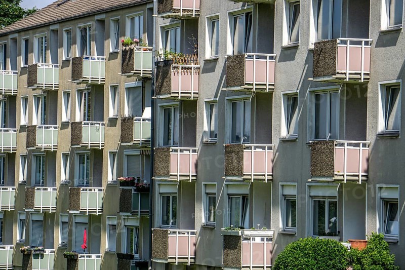 Apartment blocks, flats, residential districts, balconies, residential buildings, facades, real estate, Essen, North Rhine-Westphalia, Germany, Europe