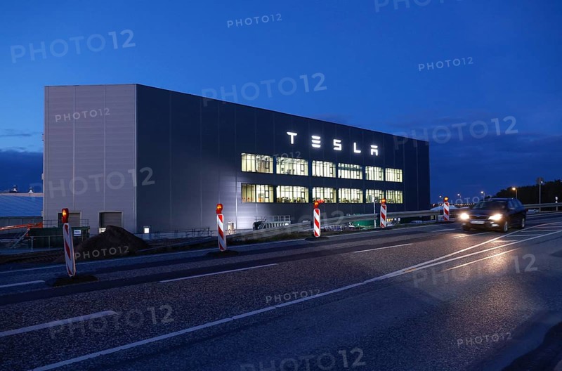 A car drives along the Tesla factory, Grünheide, 13.01.2023