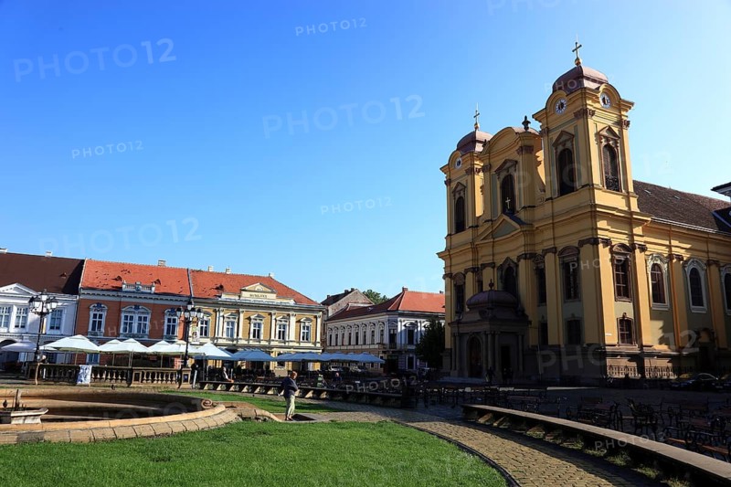 Catholic Cathedral at Piata Unirii, Unification Square, Timisoara, Timisoara, Banat, Romania, Europe