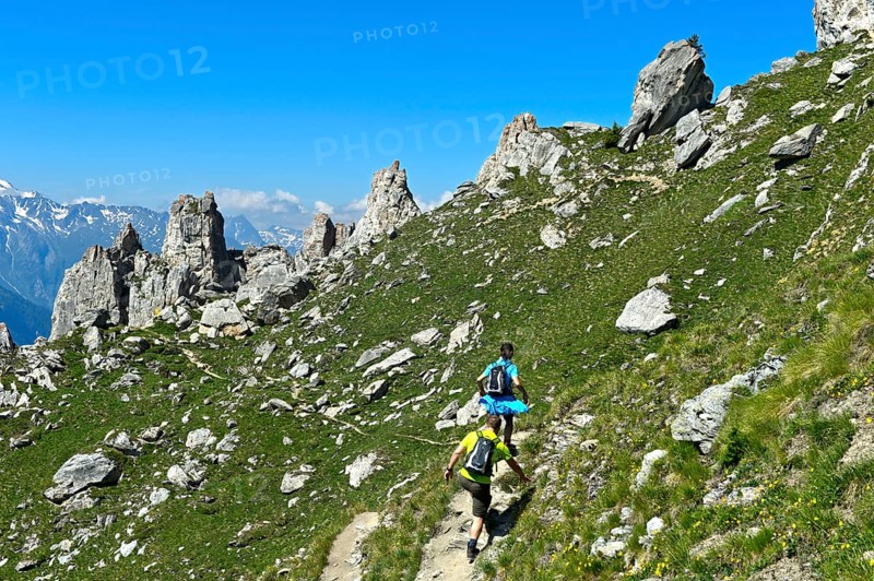 Hikers climbing to the summit of Pierre Avoi, Valais Alps, Verbier, Valais, Switzerland, Europe