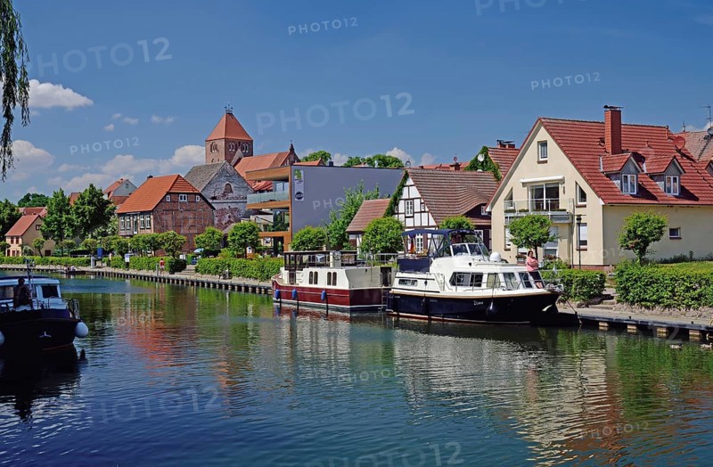 Europe, Germany, Mecklenburg-Western Pomerania, Plau am See, Lake Plau, Elde-Müritz waterway, living by the water, Plau am See, Mecklenburg-Western Pomerania, Germany, Europe