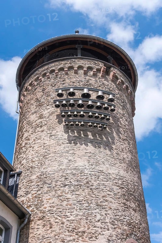 Old town tower, also known as the White Tower, former medieval town fortifications, now a viewing tower, Traben-Trabach, Trabach district, Rhineland-Palatinate, Germany, Europe