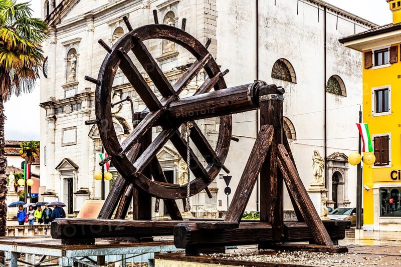 Equipment for the construction of the fortress walls, in Piazza Grande, Piazza Vittorio Emanuele, planned town with star-shaped layout, Palmanova, Unesco World Heritage Site, Friuli, Italy, Palmanova, Friuli, Italy, Europe