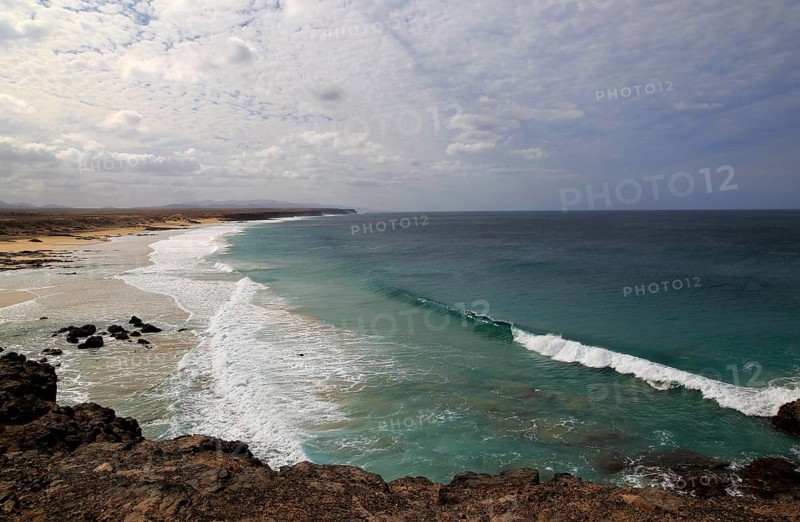 Rugged Atlantic Ocean coast at El Cotillo, Fuerteventura, Canary Islands, Spain, Europe