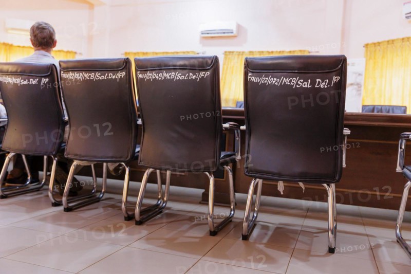 Inventory marking on chairs in the meeting room of the Governor of Bohicon, 06/03/2024
