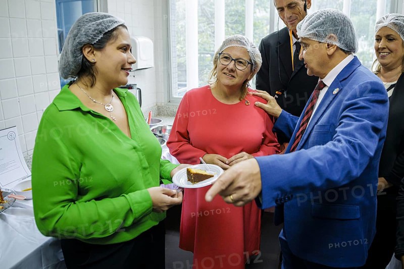 Svenja Schulze (SPD), Federal Minister for Economic Cooperation and Development, during a visit to the Social Aid Registration Centre (Centro Cadastro Unico) . Here with the Brazilian Minister for Social Development, Wellington Dias. Rio de Janeiro, 13.02.2013. Photographed on behalf of the Federal Ministry for Economic Cooperation and Development