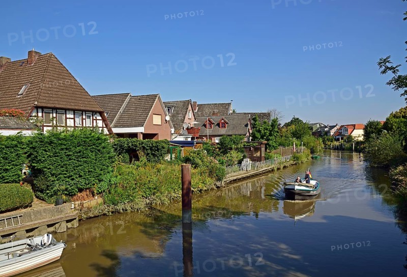 Europe, Germany, Lower Saxony, Altes Land near Hamburg, Hamburg Metropolitan Region, Jork-Estebrügge, Este, tributary of the Elbe, Tuckerboot, Hamburg, Hamburg, Federal Republic of Germany, Europe