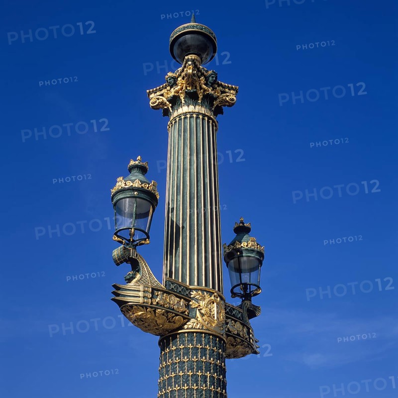 Kandelaber auf dem Place de la Concorde, Paris, Frankreich