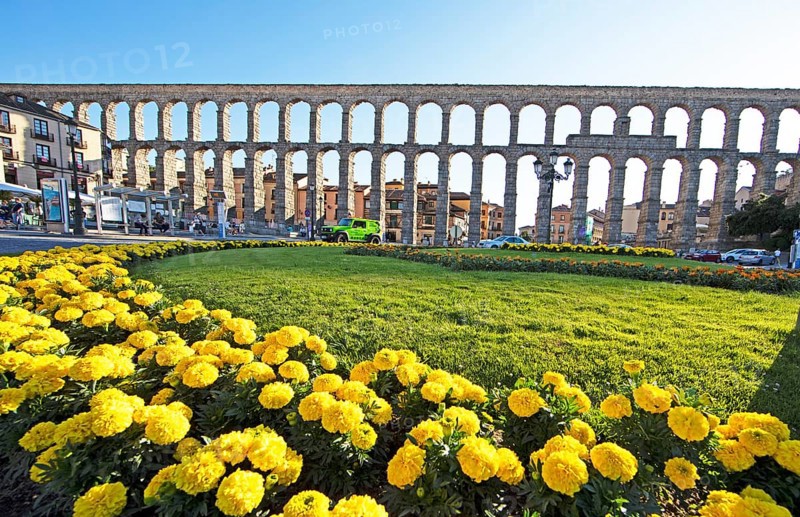 Roman aqueduct at the Plaza de Azoguejo, Segovia, province of Segovia, Castile and Leon, Spain, Europe