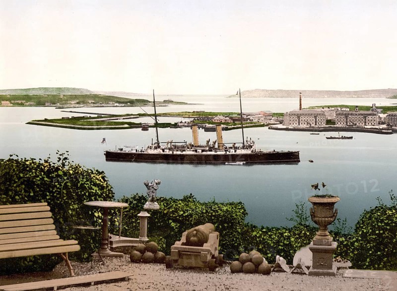 Harbour of Queenstown, Cobh, a harbour town in County Cork in the south of the Republic of Ireland, Historical, digitally restored reproduction from a 19th century original, Record date not stated