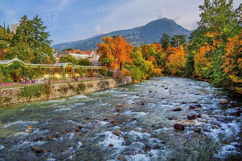 River Passer with winter promenade in the spa area in autumn, Merano, Burggrafenamt, Adige Valley, South Tyrol, Italy, Europe