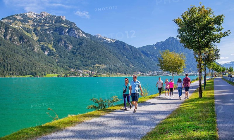 Promenade on the lakeshore, Pertisau, Achensee, Tyrol, Austria, Europe