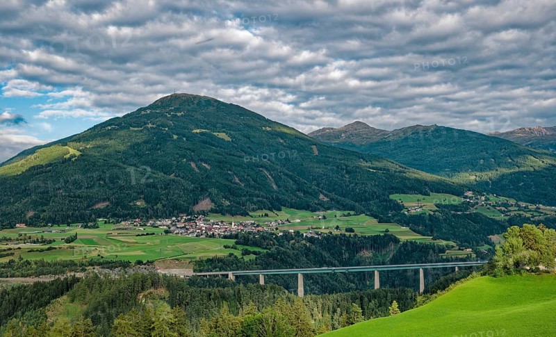 Bridge of the Brenner motorway A 13 near Innsbruck, Alpine landscape, Innsbruck, Tyrol, Austria, Europe