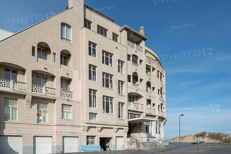 Grand Hôtel Bellevue, Rotonde in eclecticism style by Octave van Rysselberghe at seaside resort Westende, Middelkerke, West Flanders, Belgium, Europe
