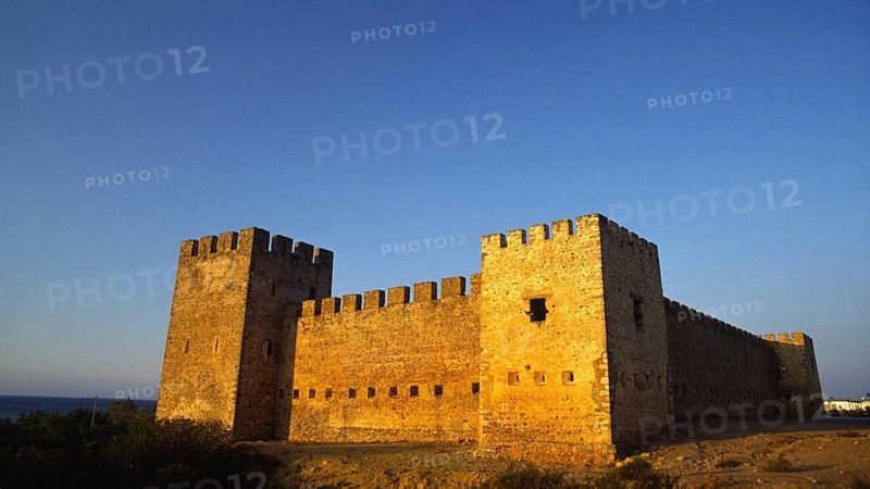 Scan, Entire fortress, Evening light, Towers, Walls, without buildings, Frangokastello, Venetian fortress, Fortress, Sfakia, West Crete, South coast, Island of Crete, Greece, Europe