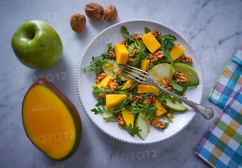 Arugula mango and apple salad healthy for heart