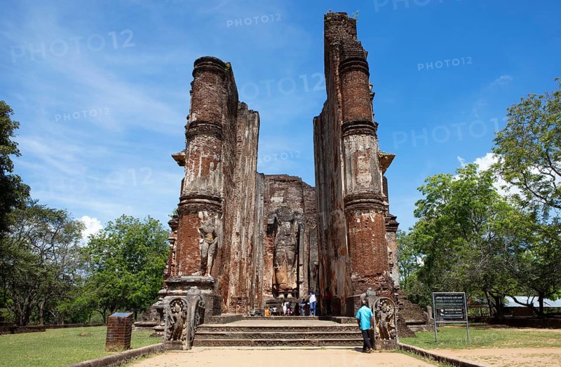 Lankatilaka Temple in the ruined city of Polonnaruwa, Central Province, Sri Lanka, Asia