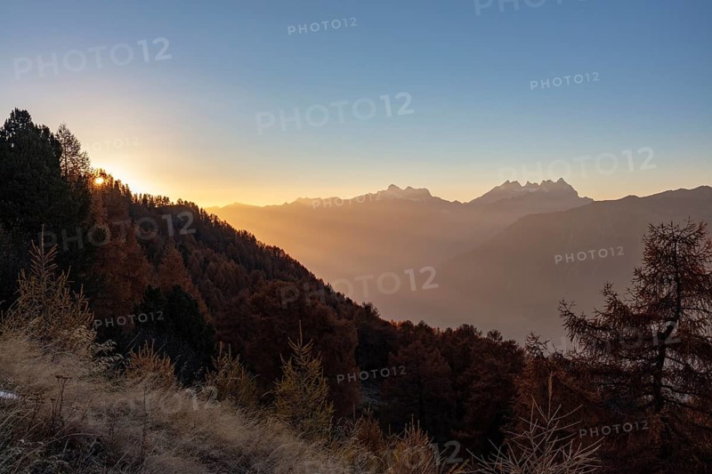Sunset, view of the Rhone valley with Dent zu Midi group, Riddes, Valais, Switzerland, Europe