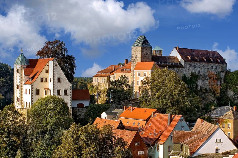 Hohnstein Castle in autumn, Dresden, Saxony, Germany, Saxon Switzerland Dresden, Saxony, Federal Republic of Germany, Europe