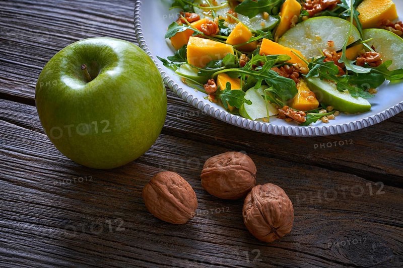 Arugula mango and apple salad healthy for heart