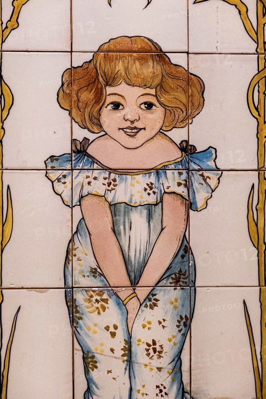 Tile panel, 190, 4 glazed ceramic, La Roqueta factory, Botiga LKa Capelleria, Mallorca, Balearic Islands, Spain, Europe