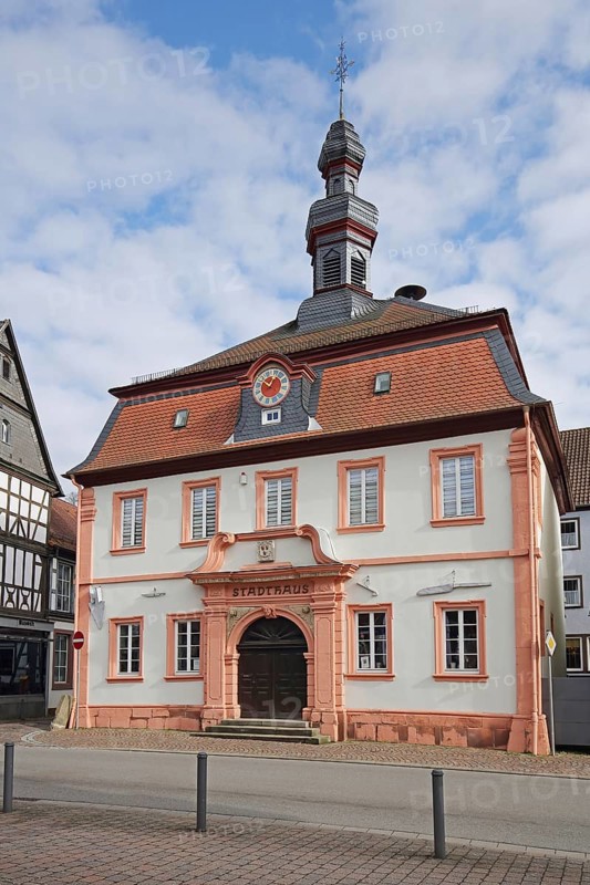 Old town hall built in 1578, old town hall, Renaissance, spire, hipped roof, mansard roof, clock, Otterberg, Palatinate Forest, Rhineland-Palatinate, Germany, Europe