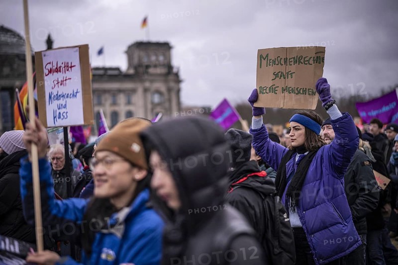150, 000 people gather around the Bundestag in Berlin to build a human wall against the shift to the right in society. We are the firewall chanted demonstrators from a wide range of social groups. Recordings on 03.02.2024 in Berlin