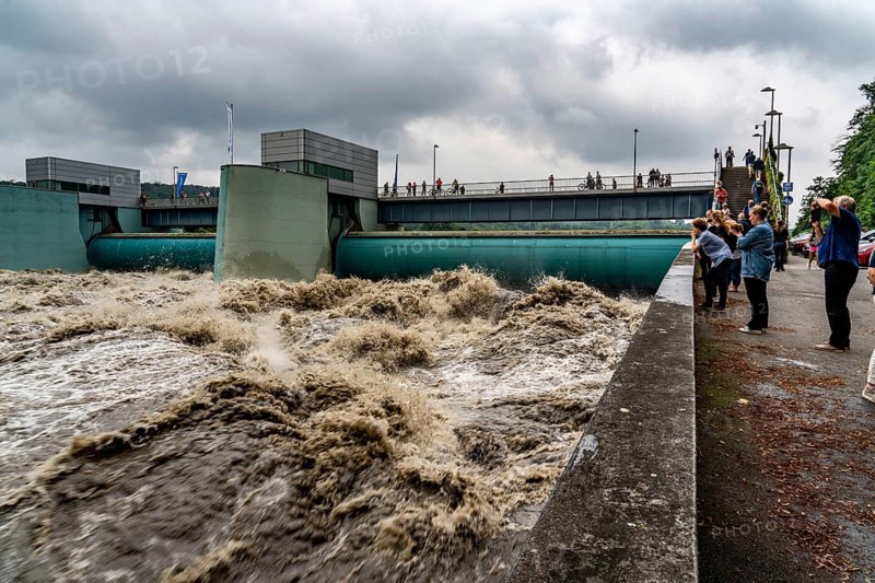 Weir of the Lake Baldeney in Essen, the masses of water roar through the open weirs, high water on the Ruhr, after long heavy rains the river came out of its bed and flooded the landscape and villages, the highest water level ever measured, North Rhine-Westphalia, Germany, Europe