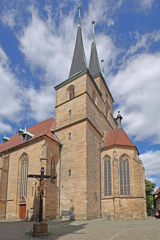Gothic UNESCO Severi Church and crucifix, St Severi, landmark, Cathedral Square, Erfurt, Thuringia, Germany, Europe