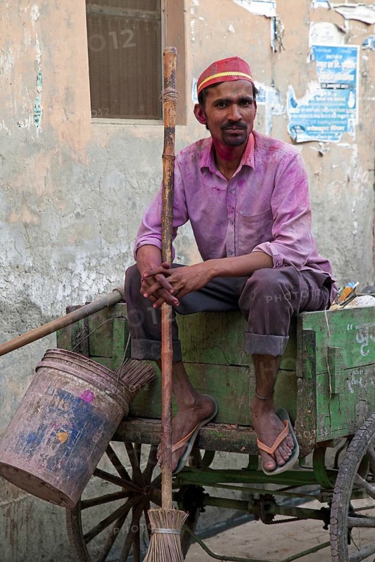 Indian garbage man on wooden cart in Vrindavan, Uttar Pradesh, India, Asia