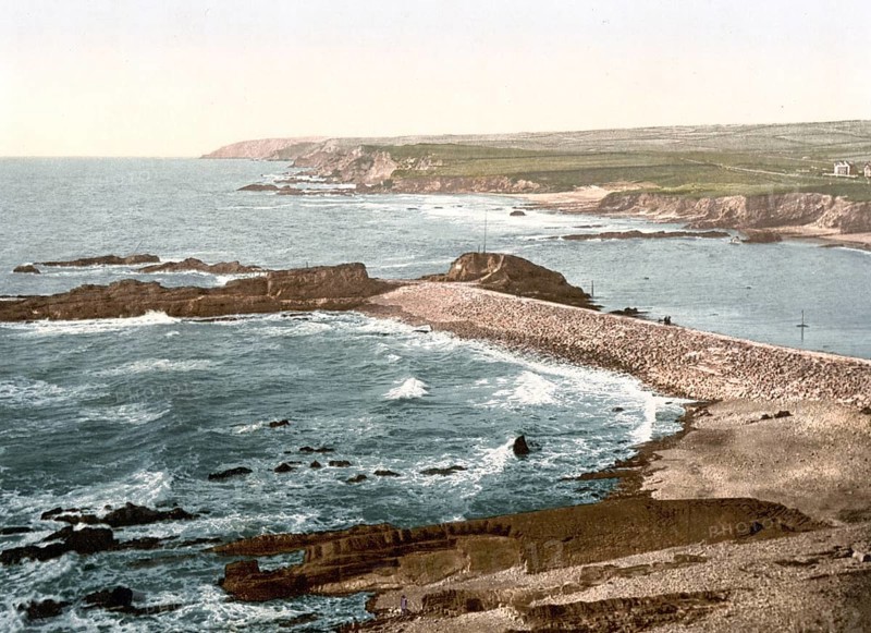 Bude, entrance to the harbour and breakwater, village on the north coast of the county of Cornwall near the border with the county of Devon in southwest England, Historical, c. 1900, digitally restored reproduction after an original from the 19th century Bude, entrance to the harbour and breakwater, village on the north coast of the county of Cornwall near the border with the county of Devon in southwest England, Historical, c. 1900, digitally restored reproduction after an original from the 19th century
